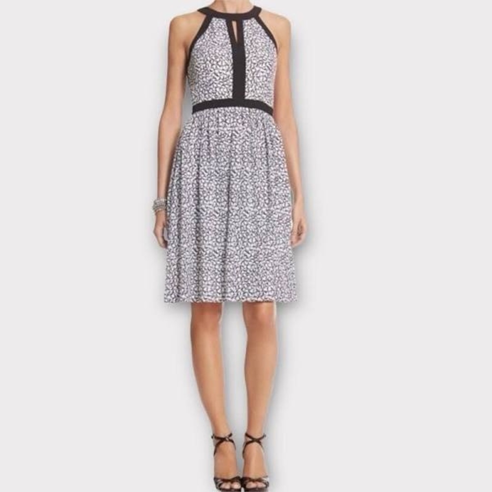 White House Black Market Fit and Flare Dress Black and White SZ 14 Modern Retro